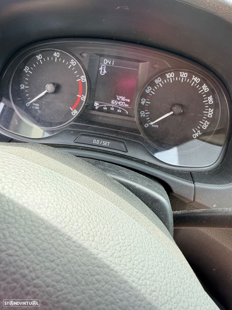 Skoda Fabia Break 1.0 Active - 9