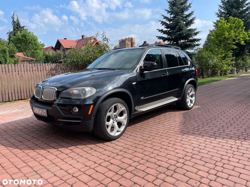 BMW X5 4.8i xDrive - 1