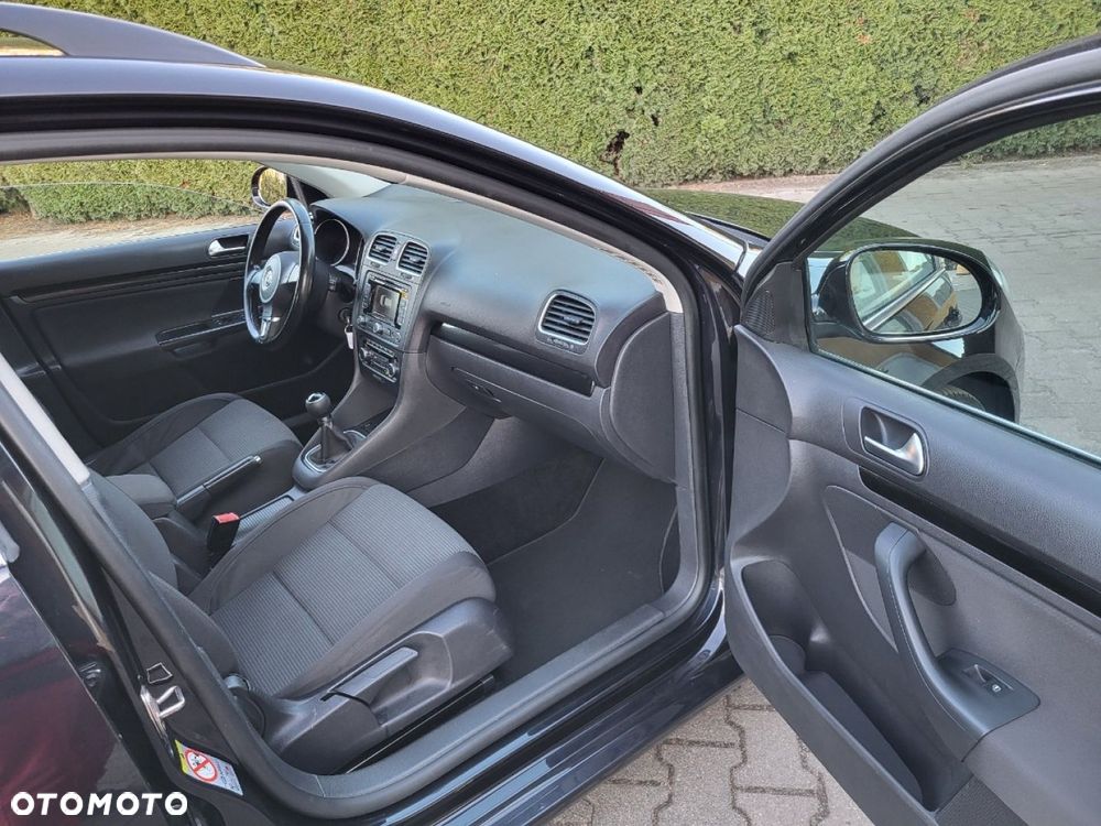 Volkswagen Golf - 19