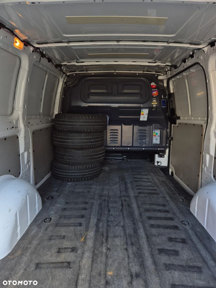 Mercedes-Benz Vito - 15