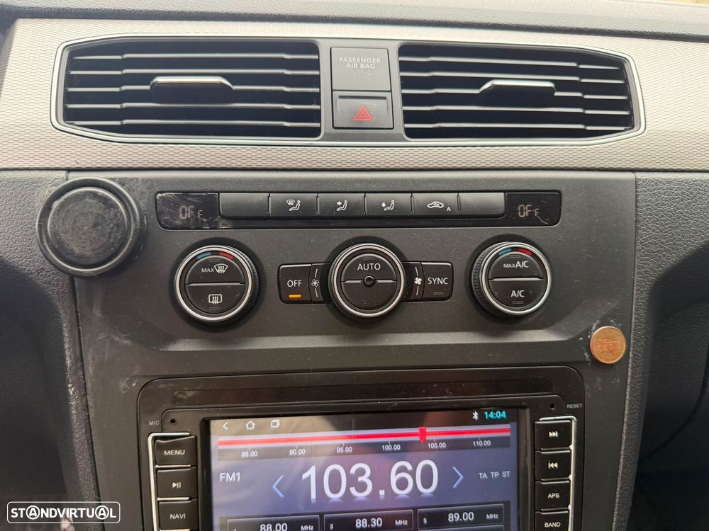 VW Caddy 2.0 TDi BM Highline DSG - 35