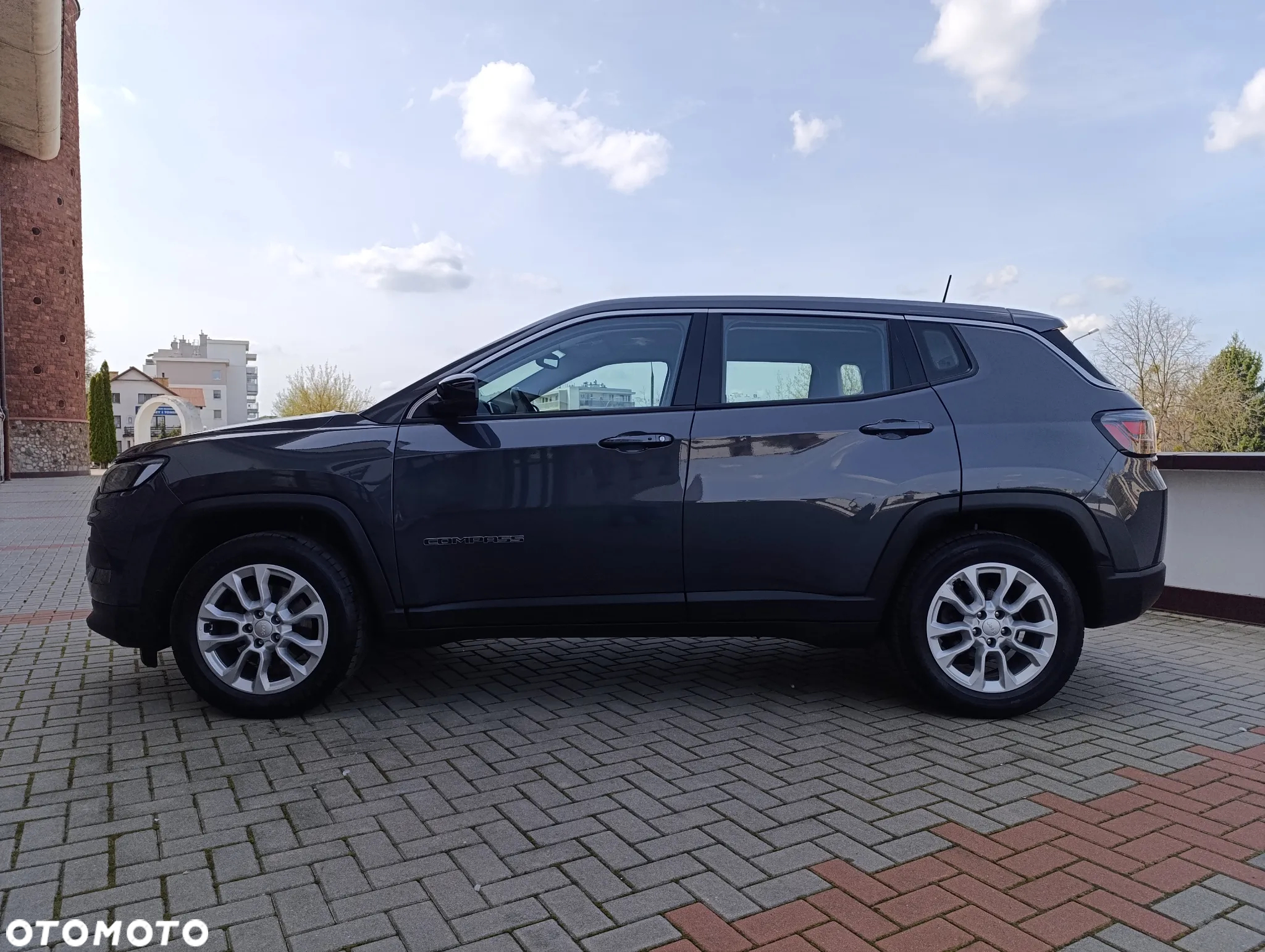 Jeep Compass 1.3 TMair Longitude FWD S&S - 4