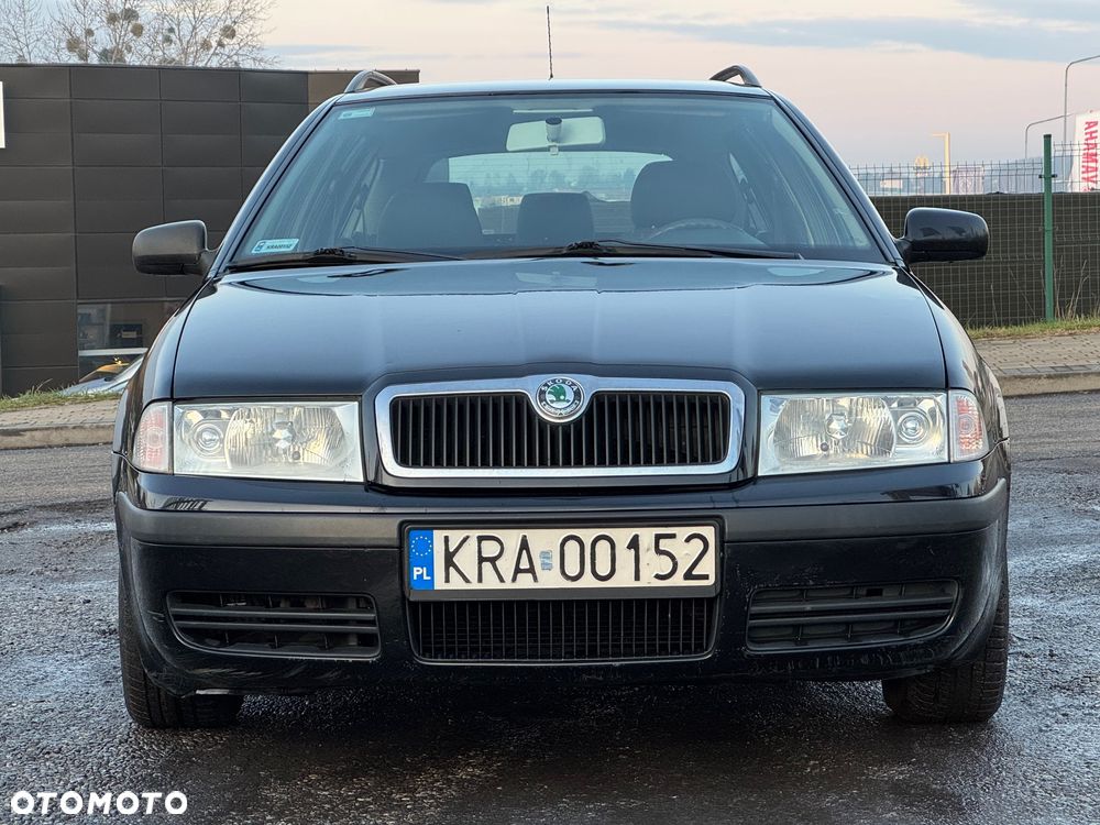Skoda Octavia 1.9 TDI Tour - 9