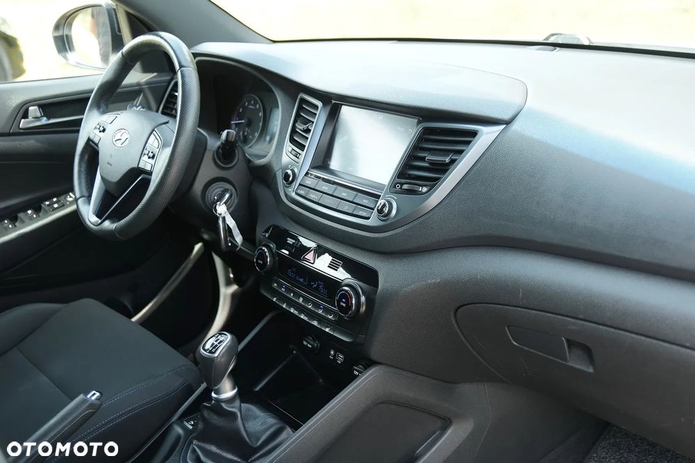 Hyundai Tucson blue 1.6 GDi 2WD Passion - 20