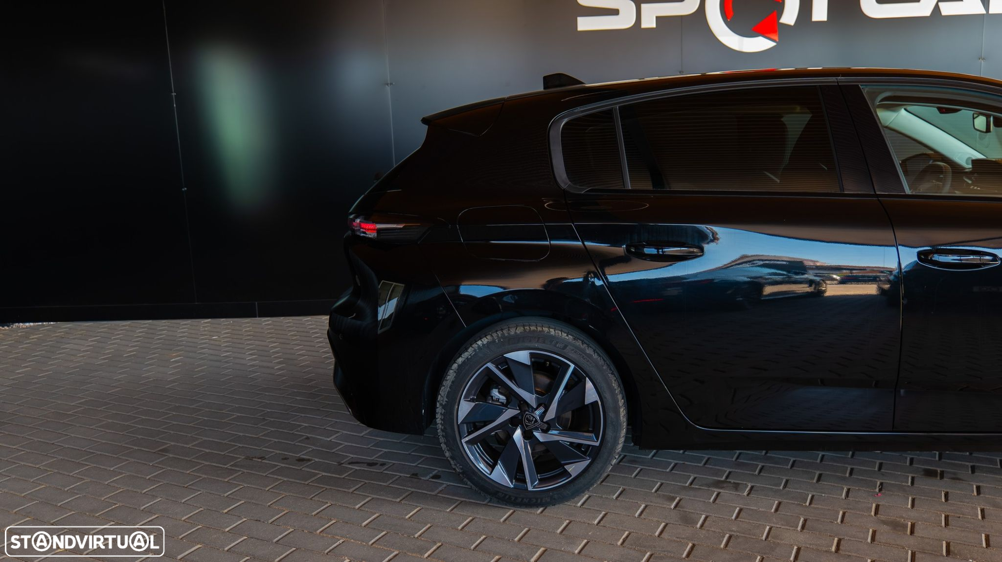 Peugeot 308 1.2 PureTech Allure - 4