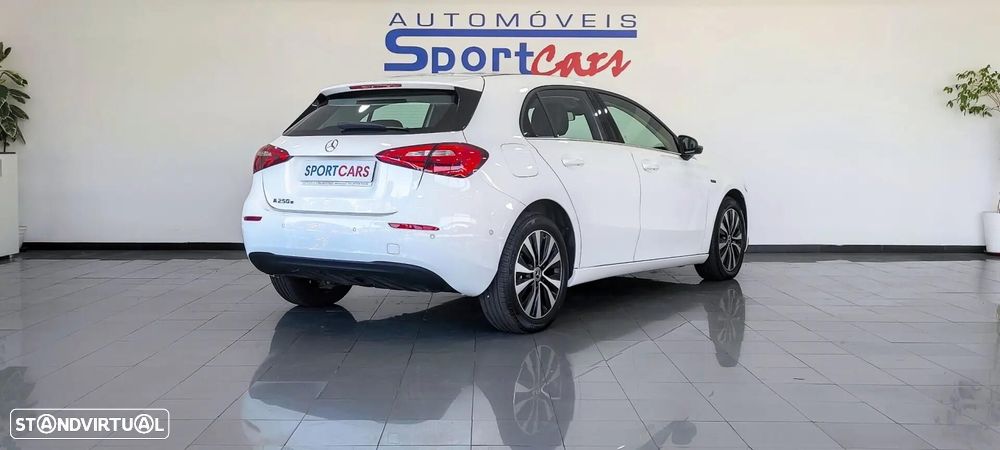 Mercedes-Benz A 250 - 13
