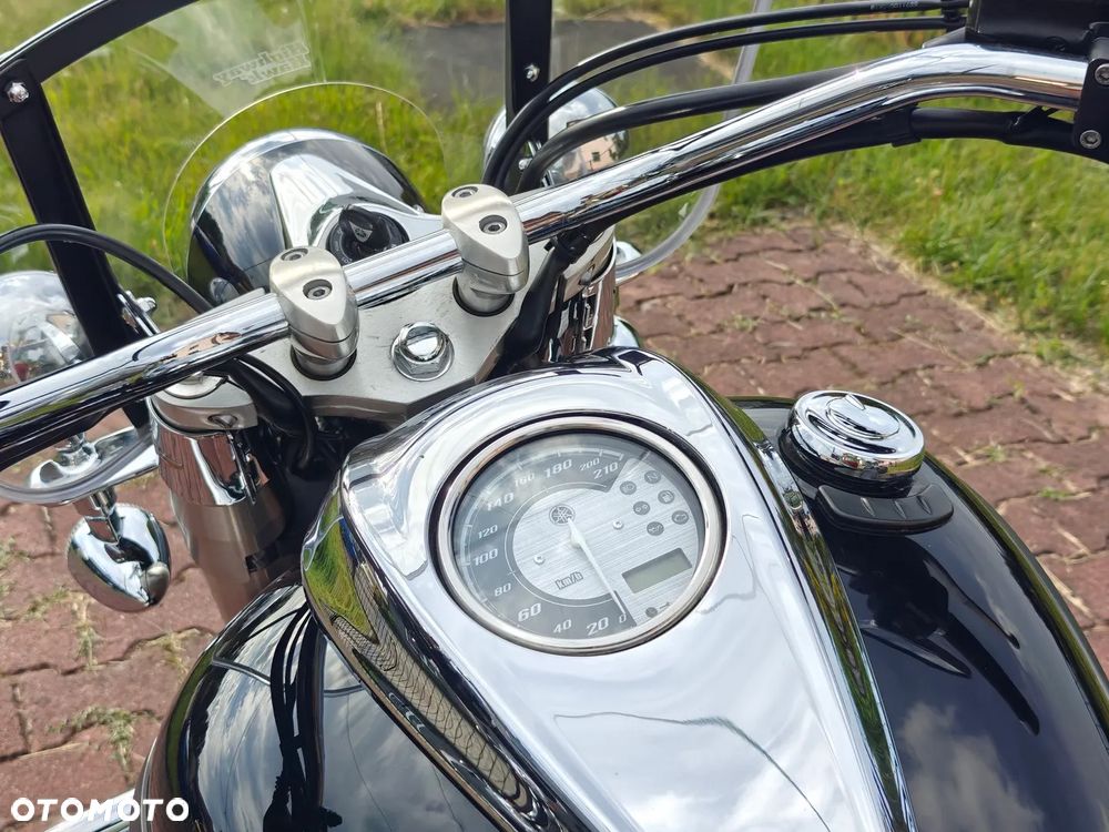 Yamaha XVS - 27