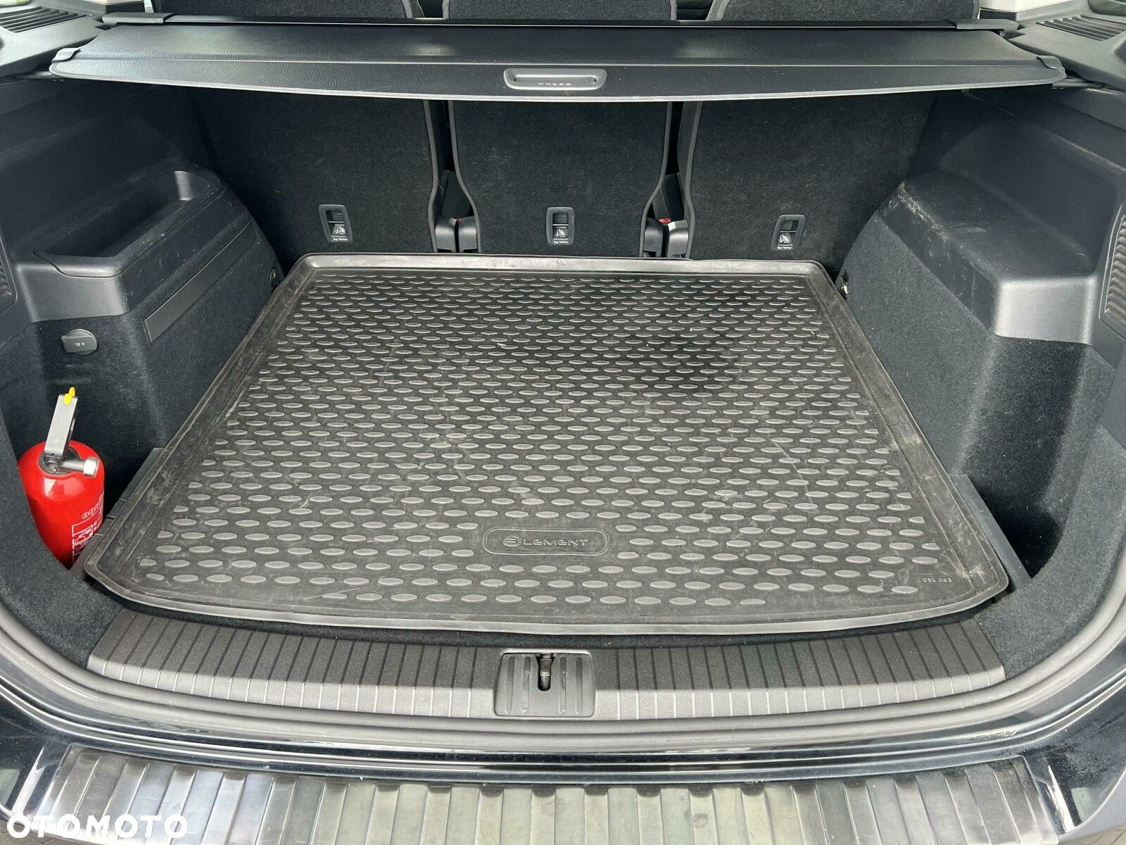 Volkswagen Touran - 21