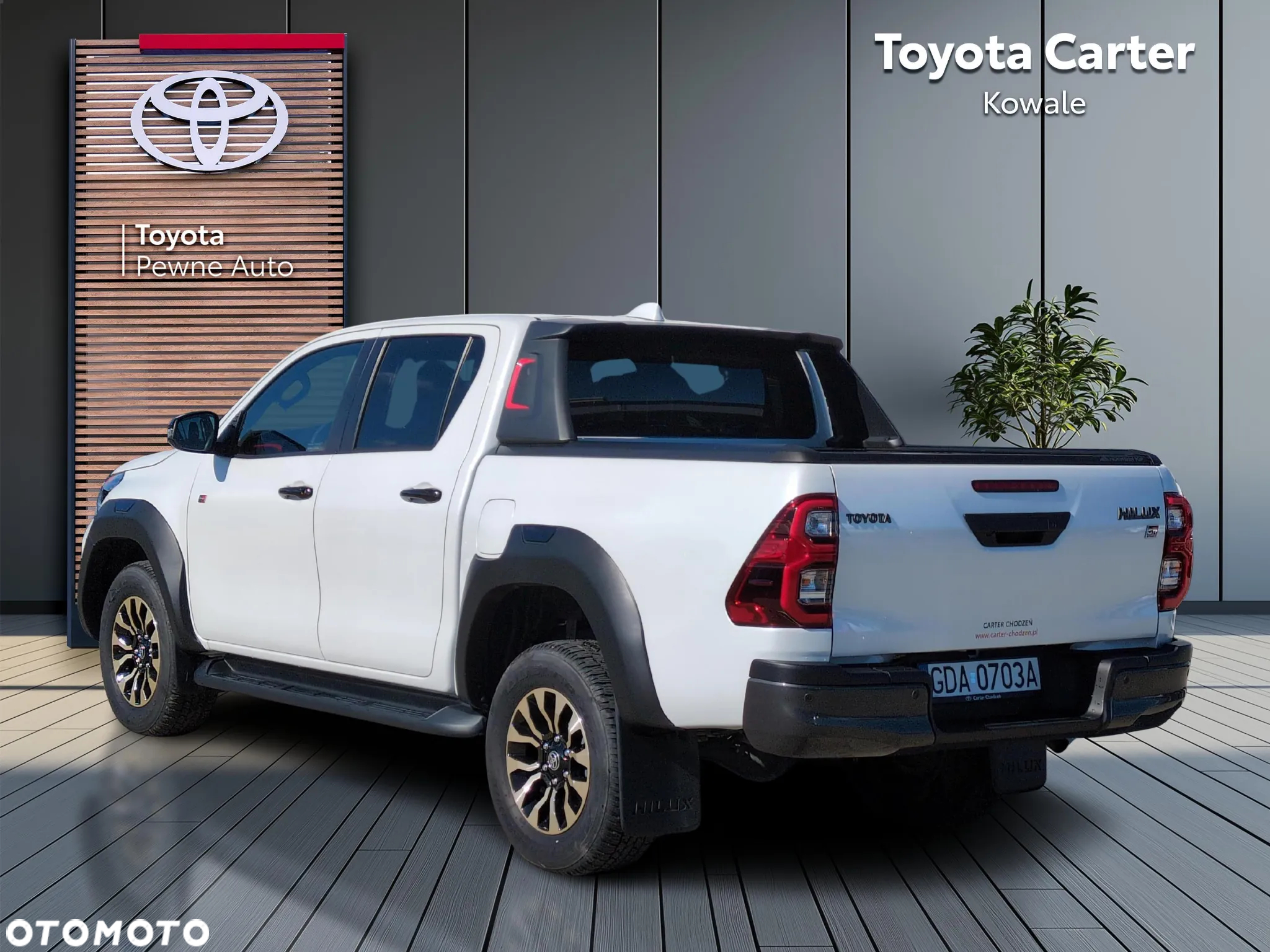 Toyota Hilux 2.8 D-4D Double Cab GR Sport 4x4 - 3