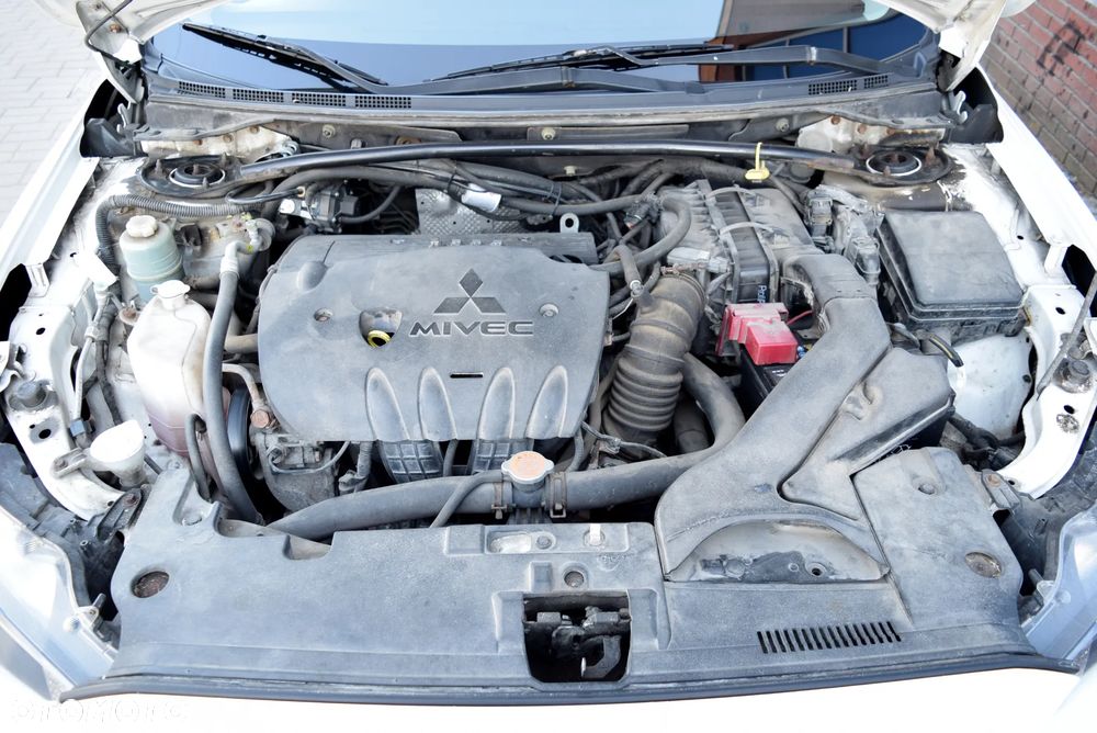 Mitsubishi Lancer 1.8 Instyle NAVI LPG - 23