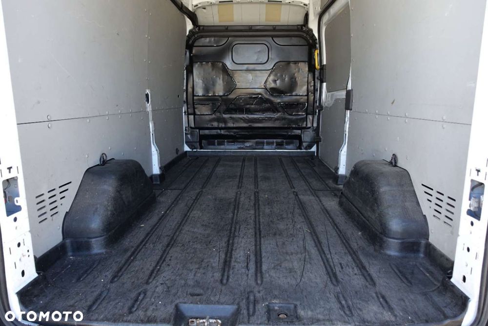 Ford Transit L3H3 - 13