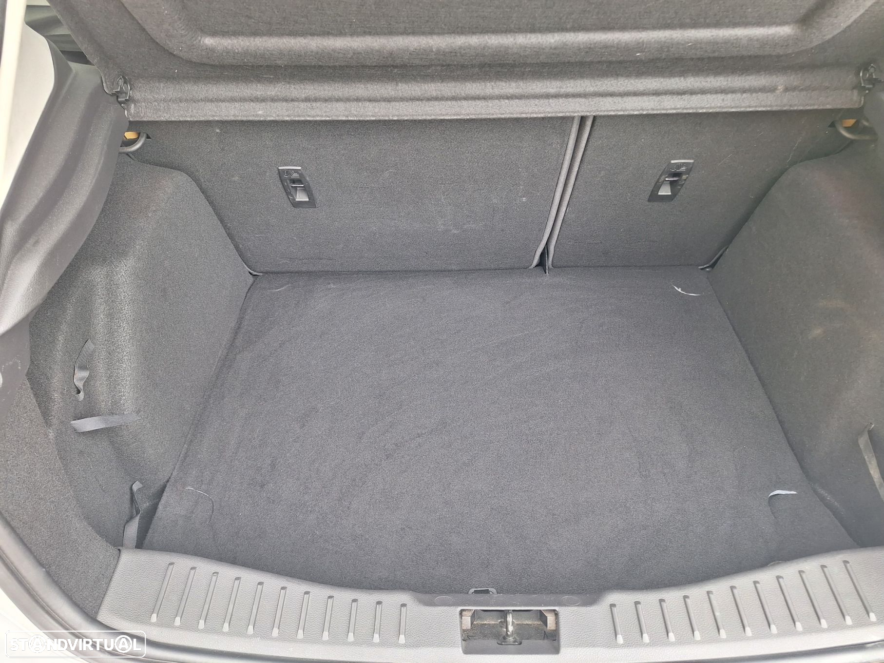 Ford Focus - 15