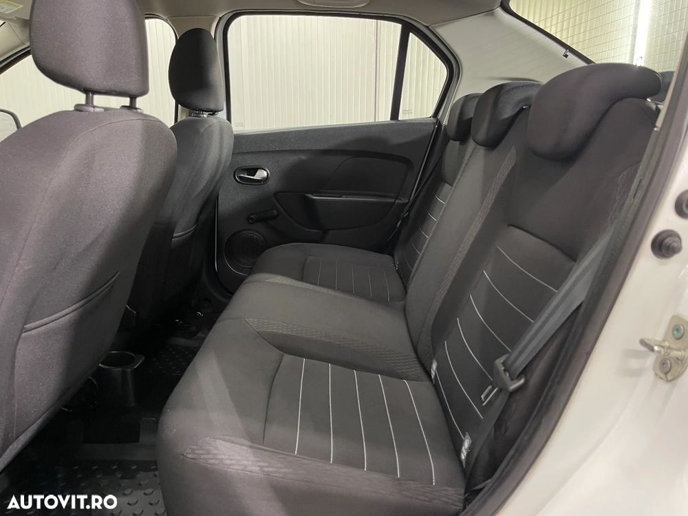 Dacia Logan 1.5 Blue dCi Laureate - 11
