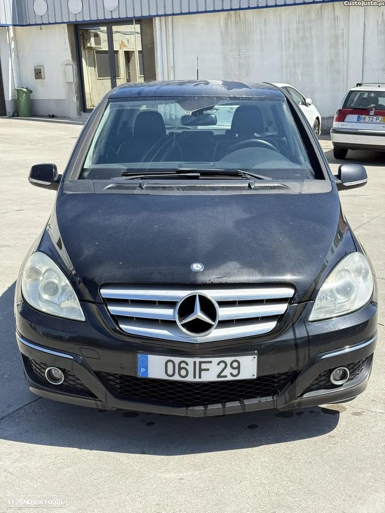 Mercedes-Benz B 180 CDI - 9