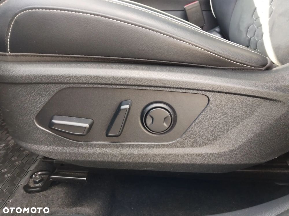 Kia Sportage 1.6 T-GDI HEV GT Line 4WD - 23