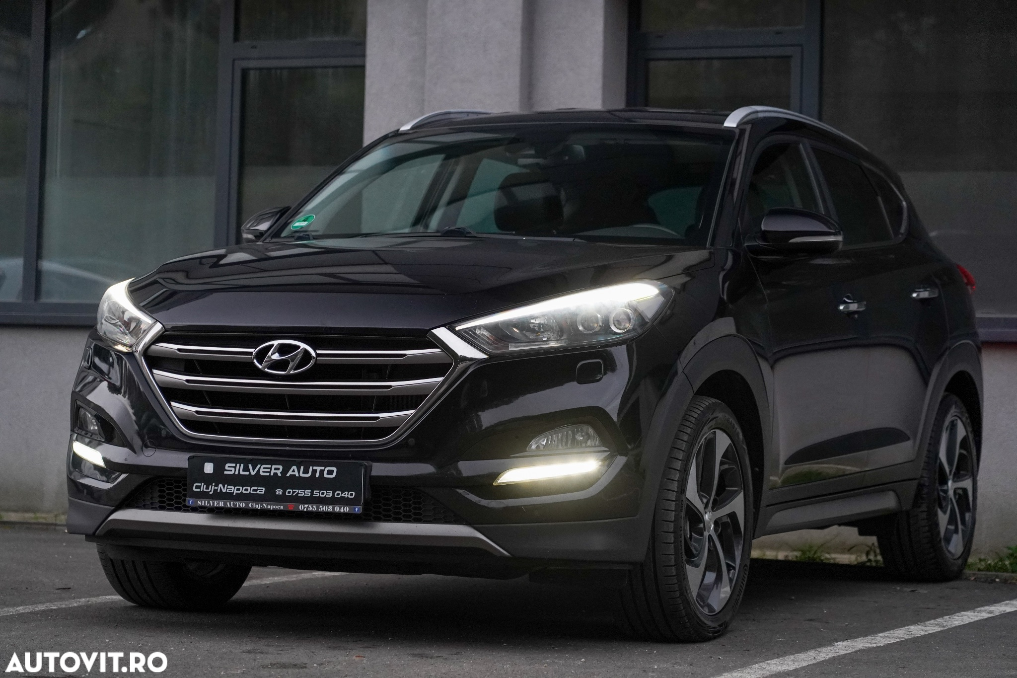 Hyundai Tucson 2.0 CRDI 4WD 6MT Luxury Pack+ - 2