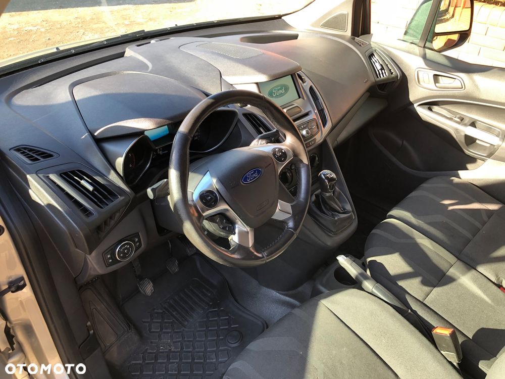 Ford Transit Connect - 5