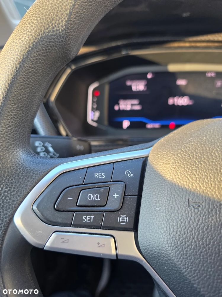 Volkswagen T-Cross - 8