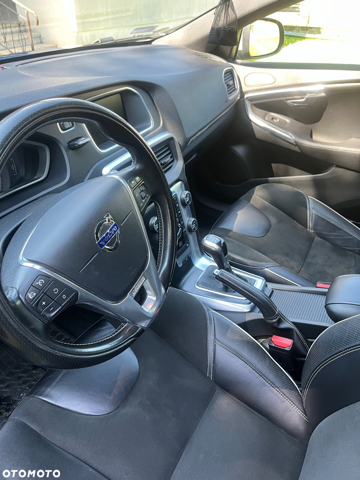 Volvo V40 D2 RDesign - 14