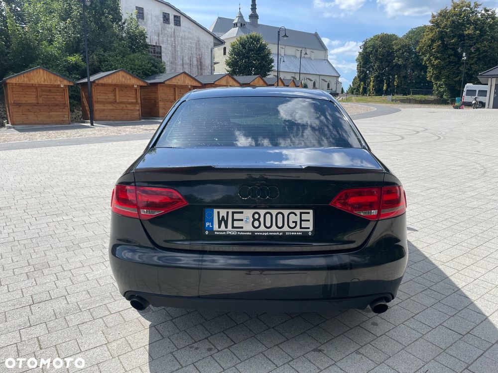 Audi A4 - 4