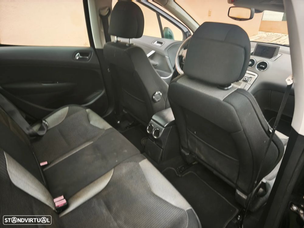 Peugeot 308 1.6 HDi Sport - 19