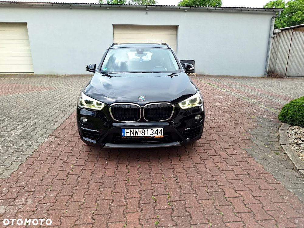 BMW X1 xDrive18d Sport Line - 35