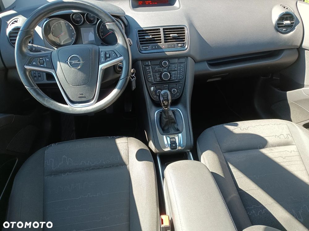 Opel Meriva - 18