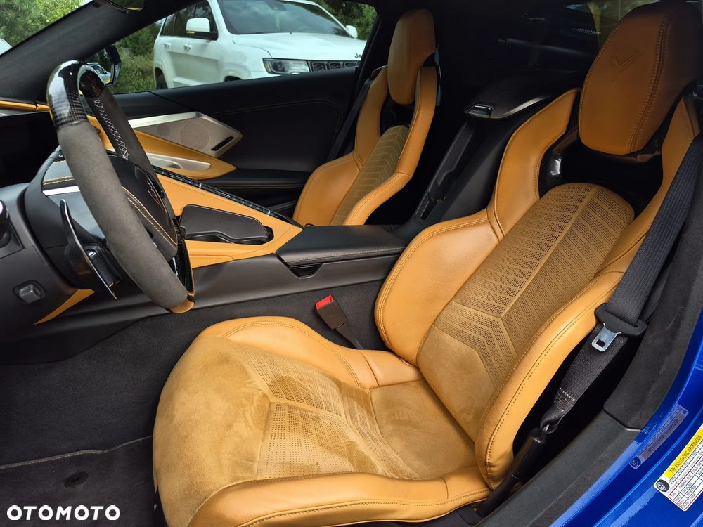 Chevrolet Corvette Stingray 3LT 6.2 V8 Automatik - 23
