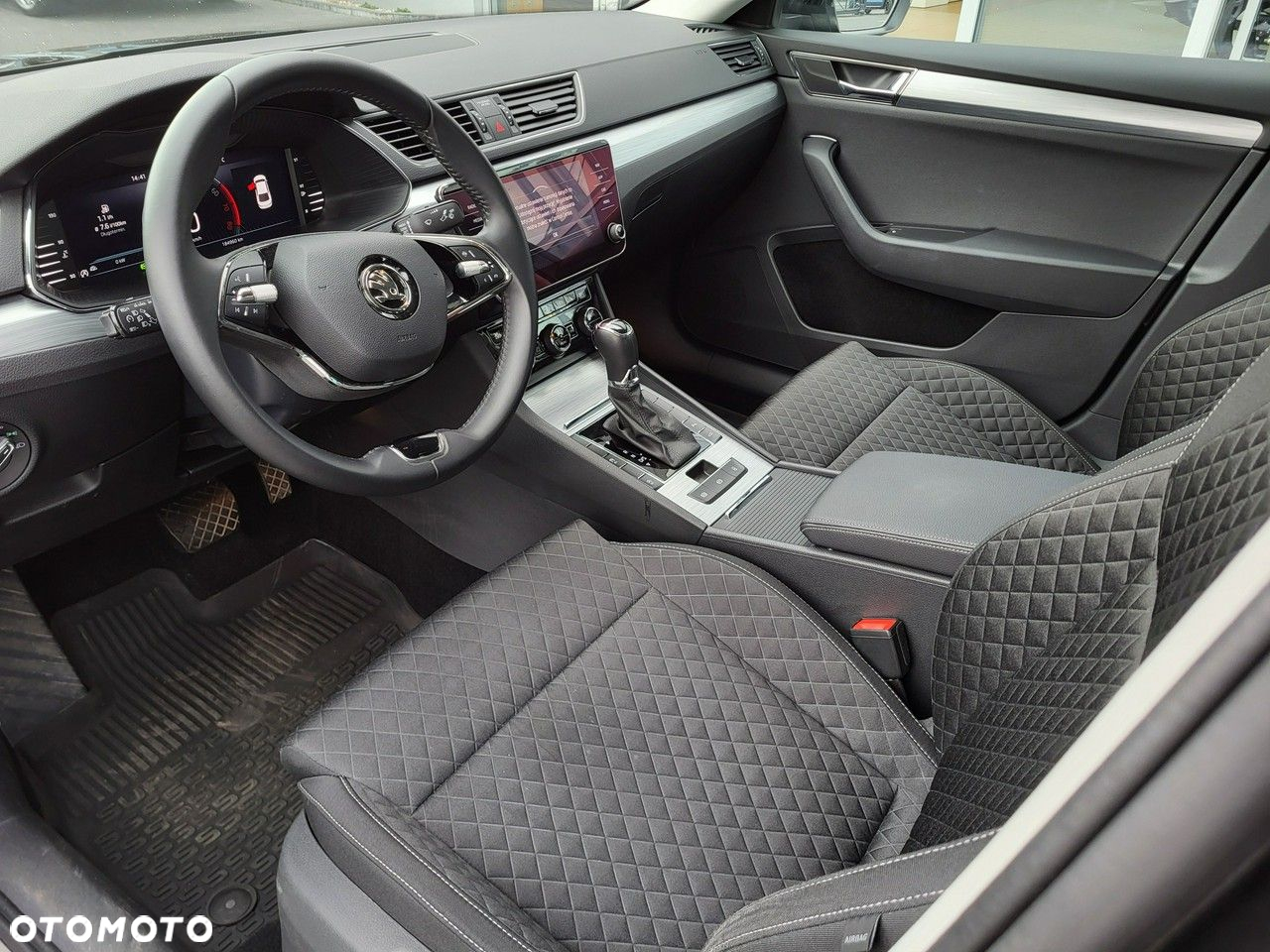 Skoda Superb - 12