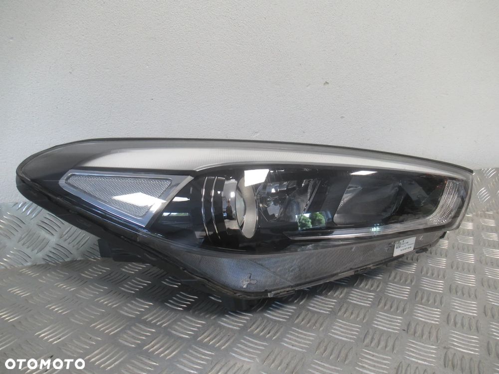 LAMPA PRZEDNIA PRZÓD PRAWA HYUNDAI TUCSON III 3 SOCZEWKA 2015-2018 - 2
