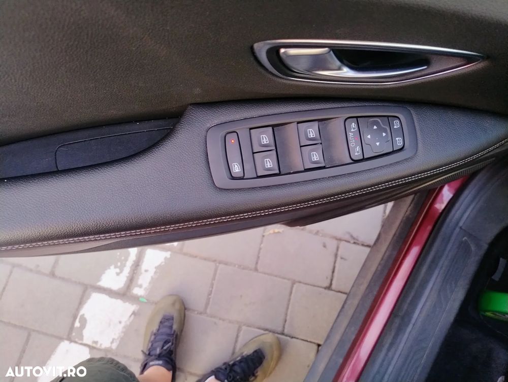 Renault Scenic - 9