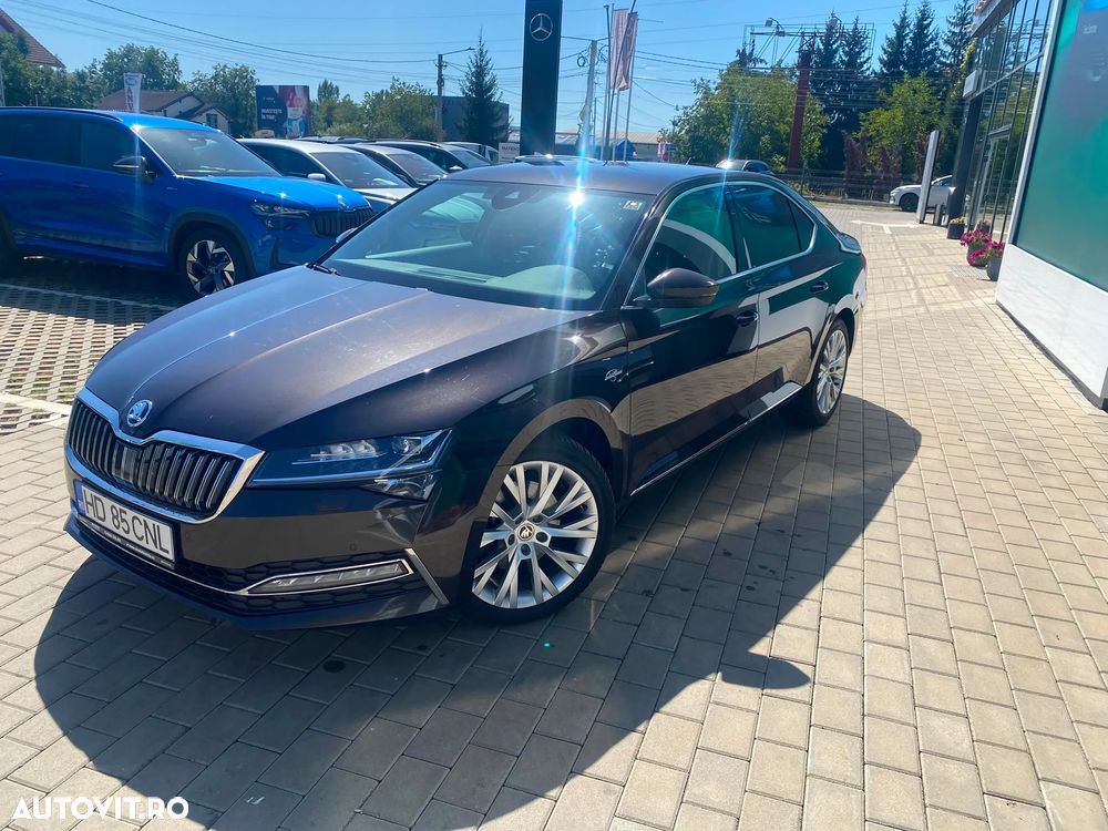 Skoda Superb 2.0 TDI DSG Laurin & Klement - 5