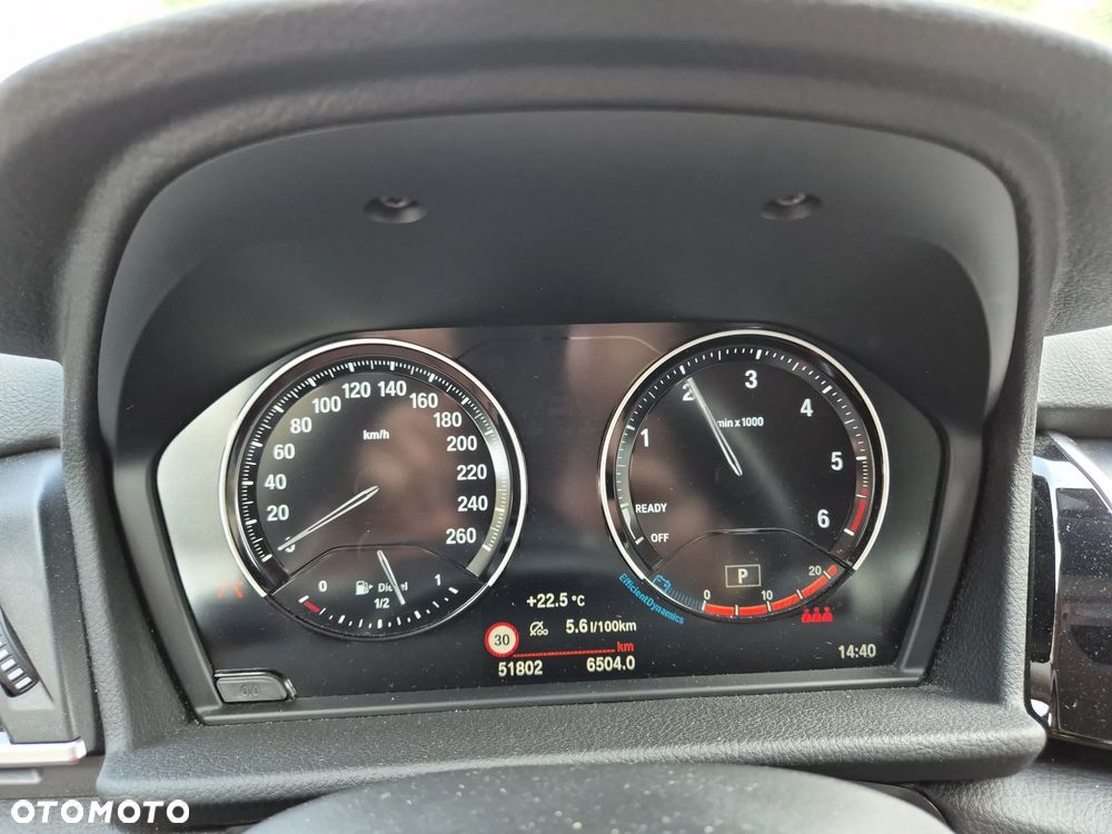 BMW Seria 2 218d Sport Line - 7