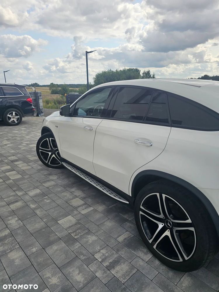 Mercedes-Benz GLE AMG 43 Coupe 4M 9G-TRONIC AMG Line - 9