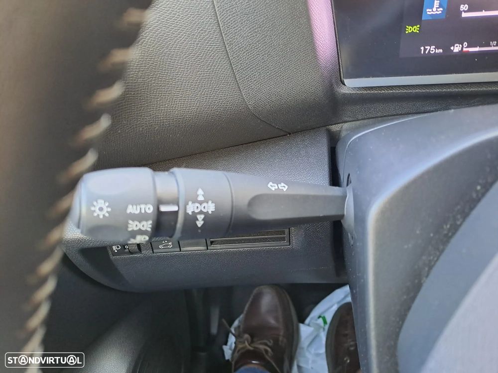 Citroën C4 X 1.2 PureTech Feel Pack EAT8 - 14