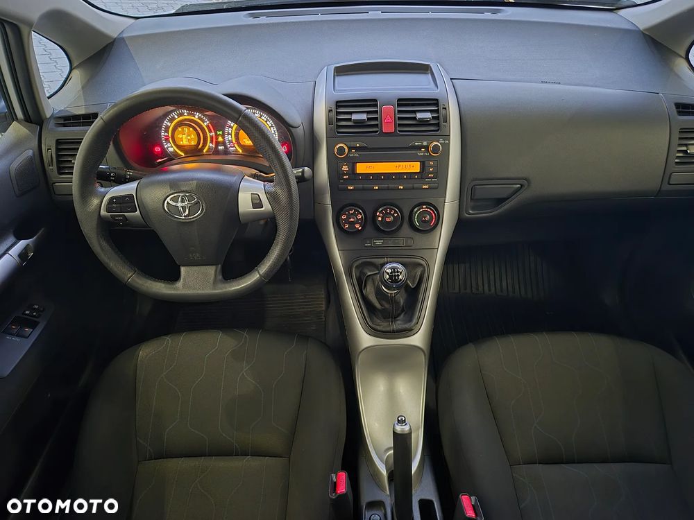 Toyota Auris 1.33 VVT-i Active - 27