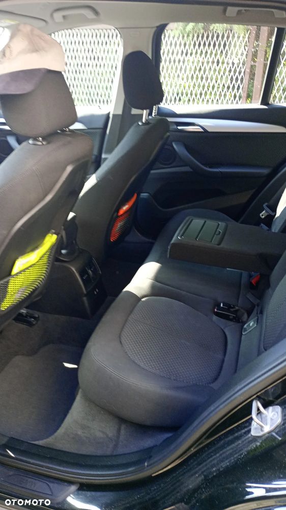 BMW X1 sDrive18d Advantage - 17