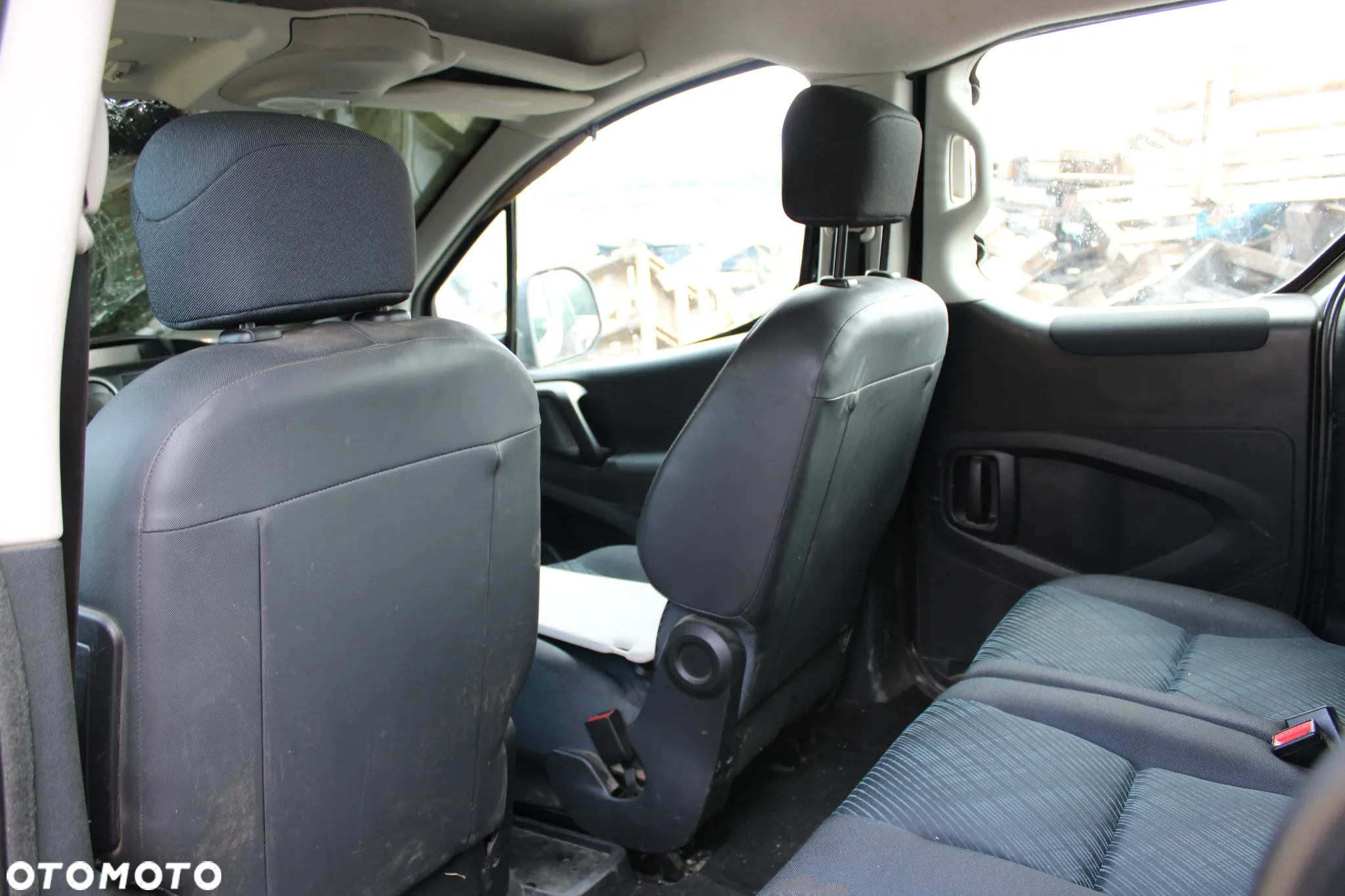Peugeot Partner Tepee 90 Family - 10