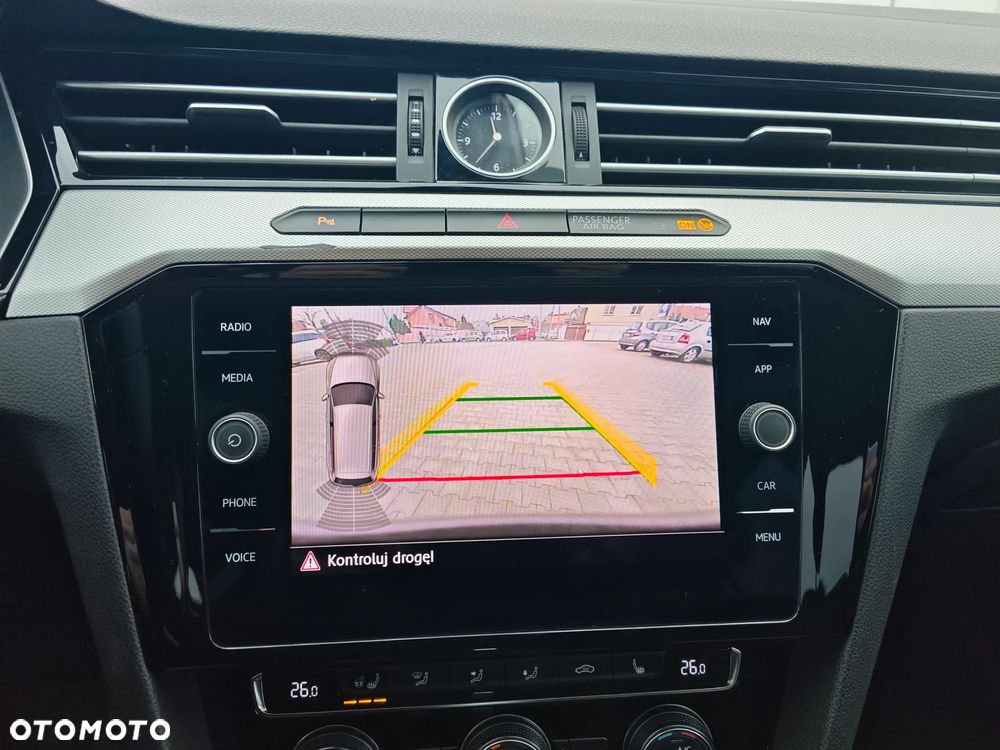 Volkswagen Passat 2.0 TDI SCR (BlueMotion Technology) DSG Highline - 15