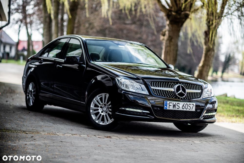 Mercedes-Benz Klasa C 220 d 9G-TRONIC - 12