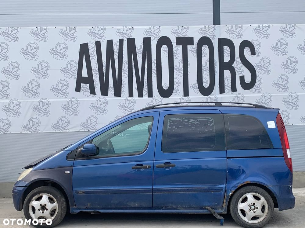 MERCEDES BENZ VANEO 2002 *SAMOCHÓD NA CZĘŚCI* 4733  MASKA, LAMPA, DRZWI, LUSTERKO, ZDERZAK, GRILL, BŁOTNIK, KLAPA, BELKA, DESKA, FOTELE, KANAPA, ĆWIARTKA KIEROWNICA, TARCZE, ZACISKI, ZAWIESZENIE, KOMPLETNY PRZÓD, KOMPLETNY TYŁ, LICZNIK, ZEGARY, PRAWE LEWE PRZÓD TYŁ - 1