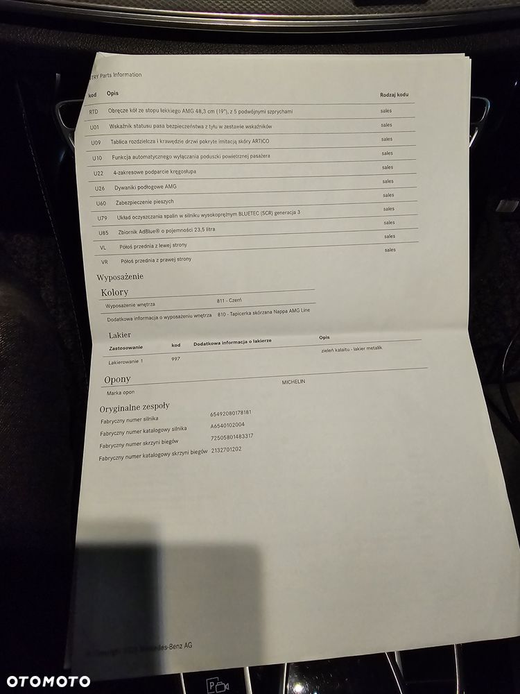 Mercedes-Benz Klasa E 220 d 4-Matic 9G-TRONIC - 31