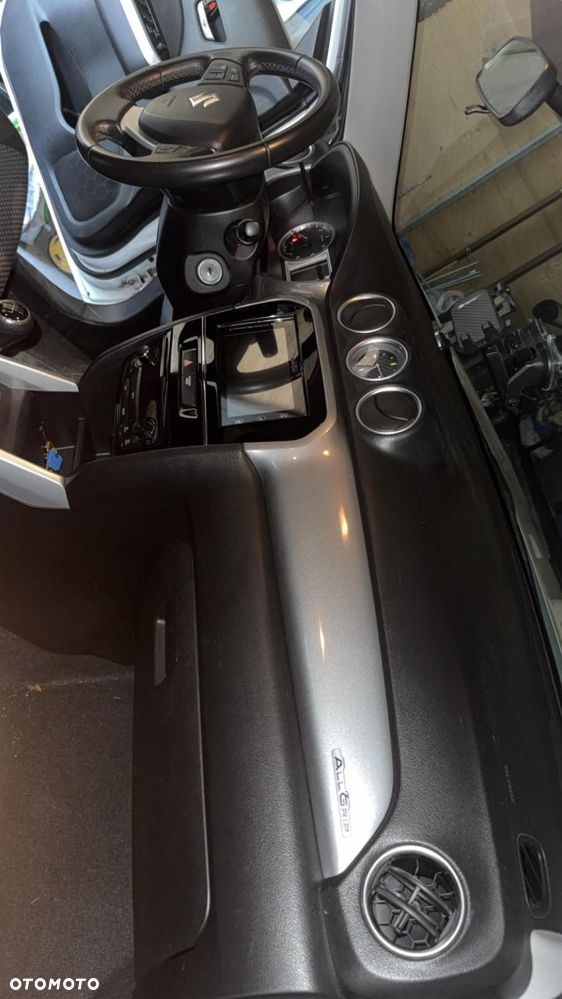 Suzuki Grand Vitara - 3
