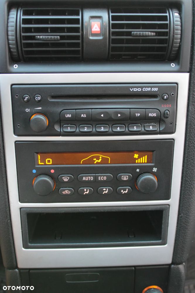 Opel Astra - 20