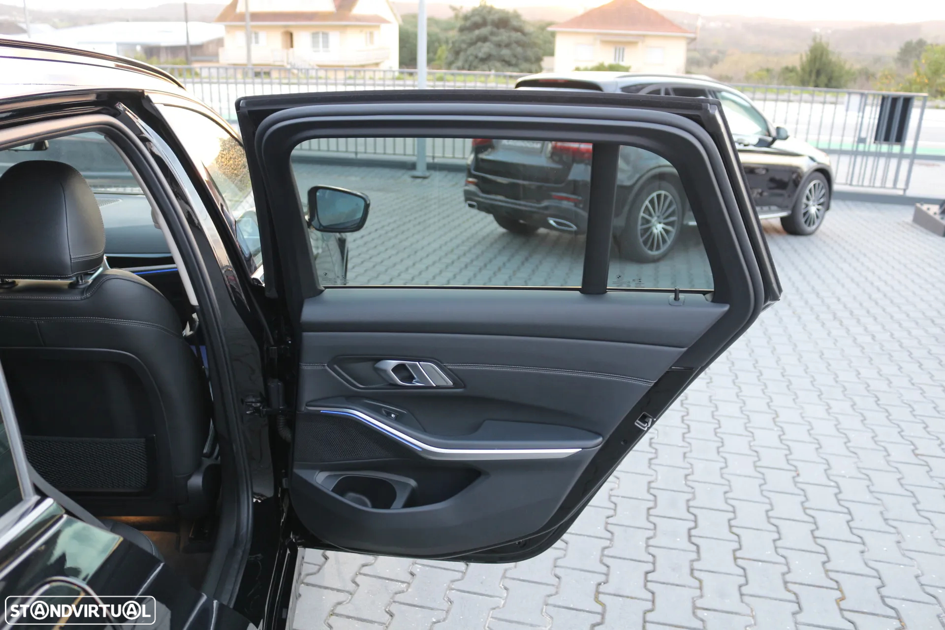 BMW 320 d Touring Line Sport Auto - 34