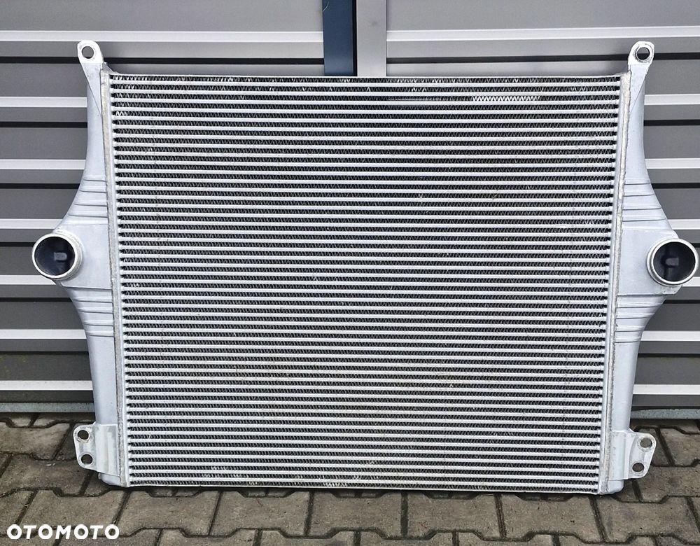 Scania S CHŁODNICA POWIETRZA INTERCOOLER 28117351 - 1