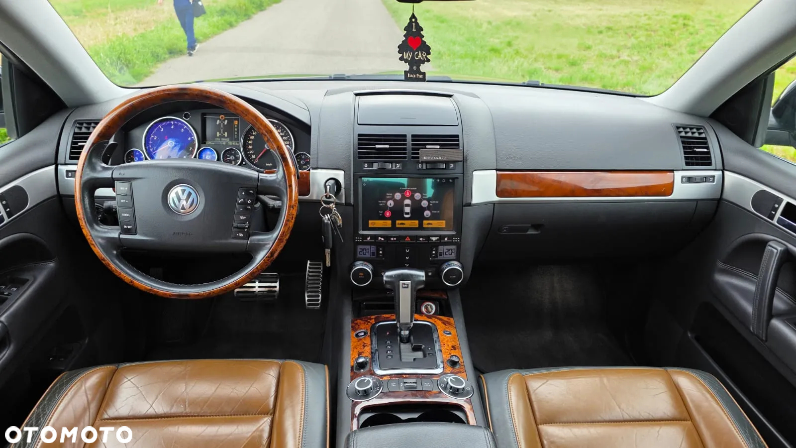 Volkswagen Touareg 4.2 V8 Automatik Exclusive Edition - 8