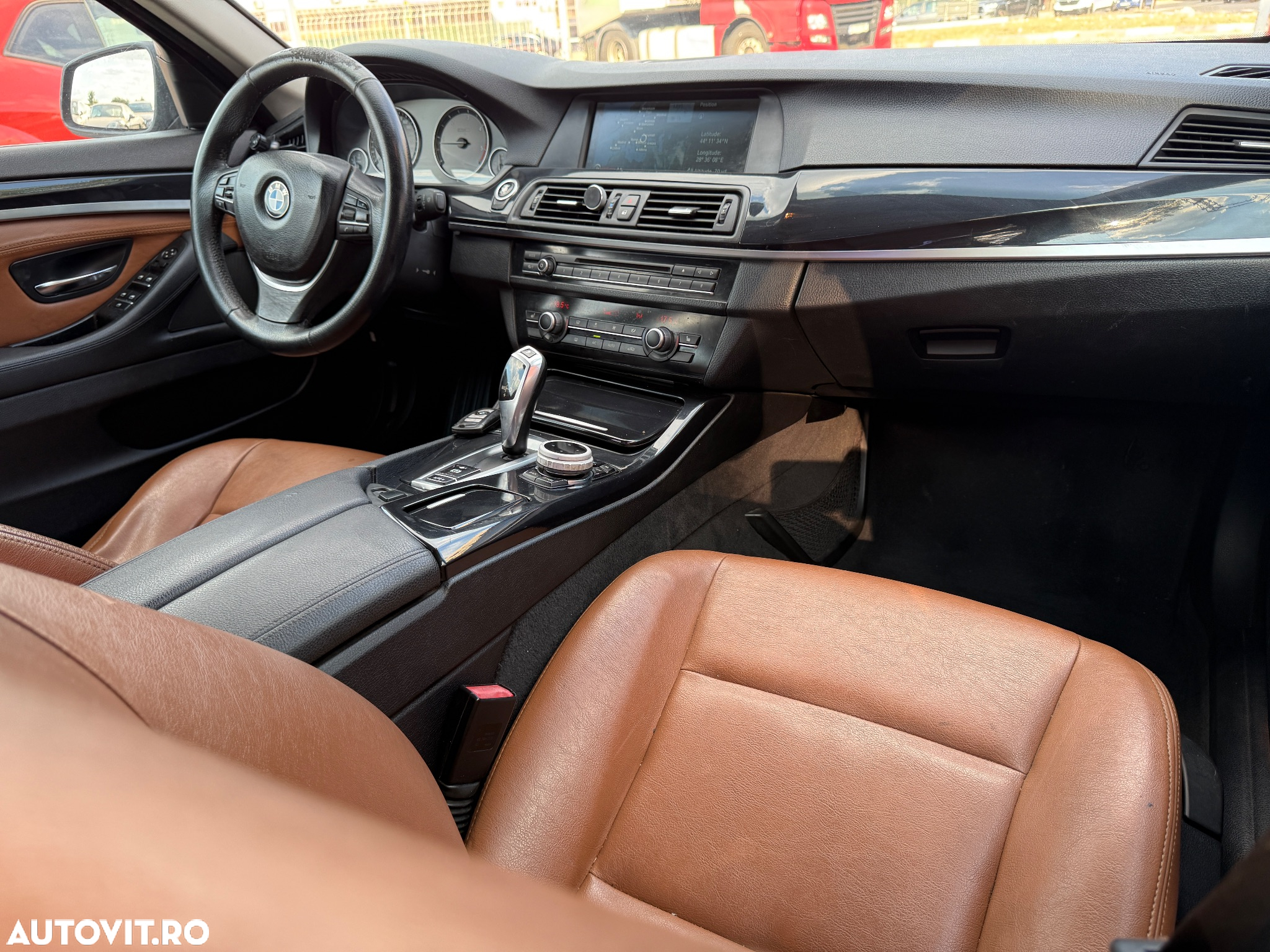 BMW Seria 5 520d Aut. BluePerformance - 3