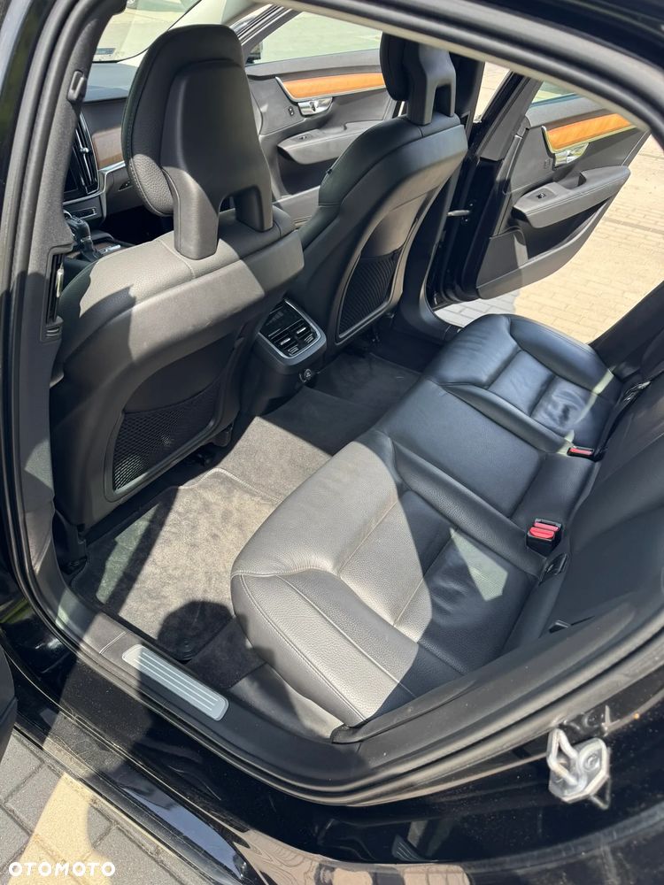 Volvo S90 D4 Inscription - 18