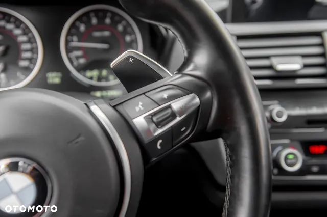 BMW Seria 1 M135i xDrive - 27